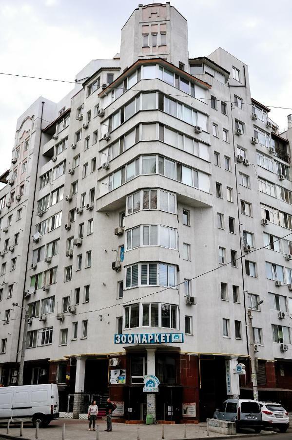 Аппартаменты Старорезничная Odesa Exterior photo
